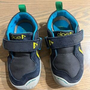 Plae Kids Shoes - Black and Blue